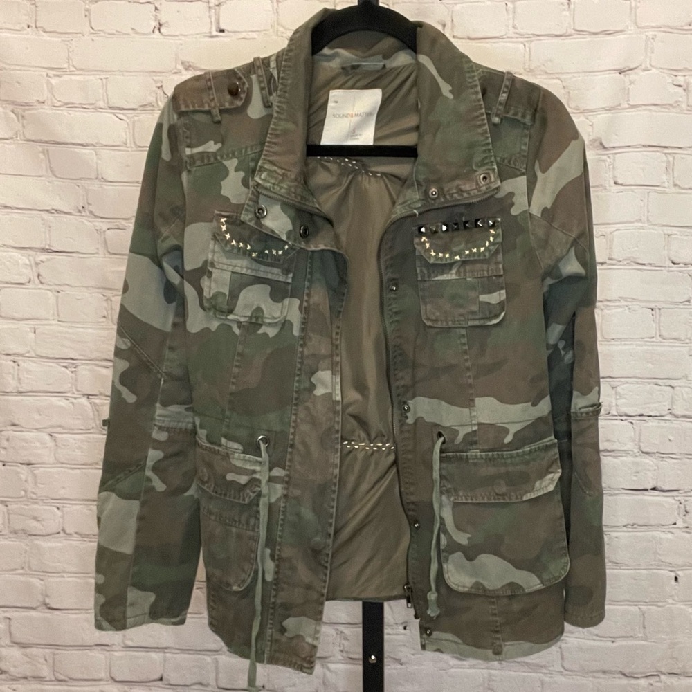 Sound and Matter Camo Utility Jacket Size Small